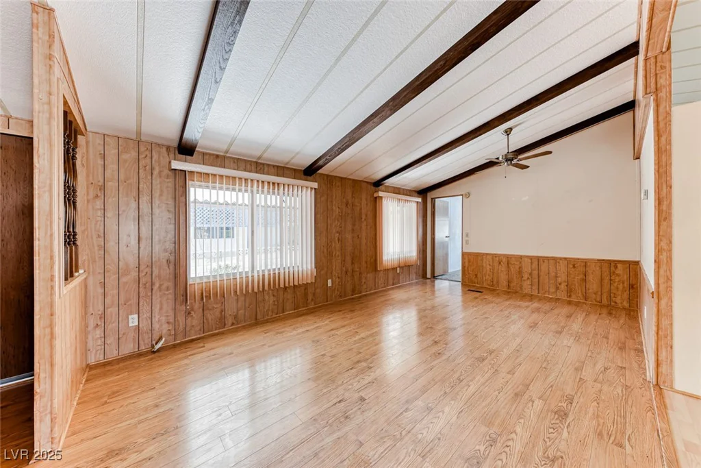 3011 Gavilan, Las Vegas, NV 89122