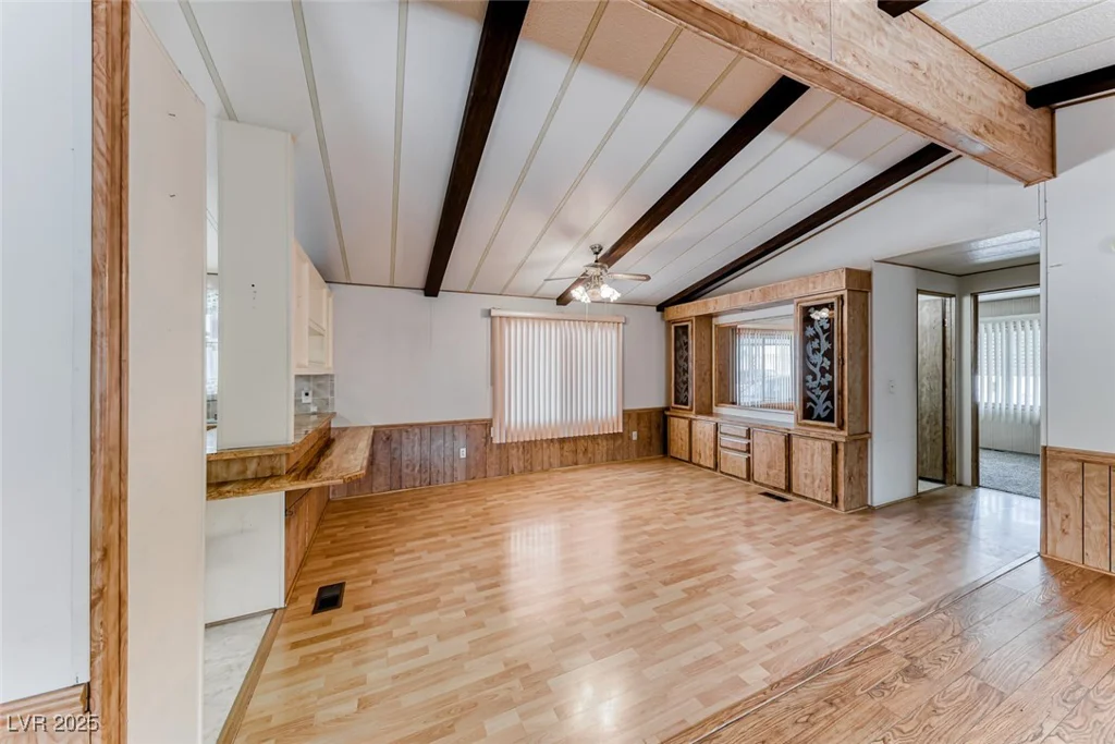 3011 Gavilan, Las Vegas, NV 89122