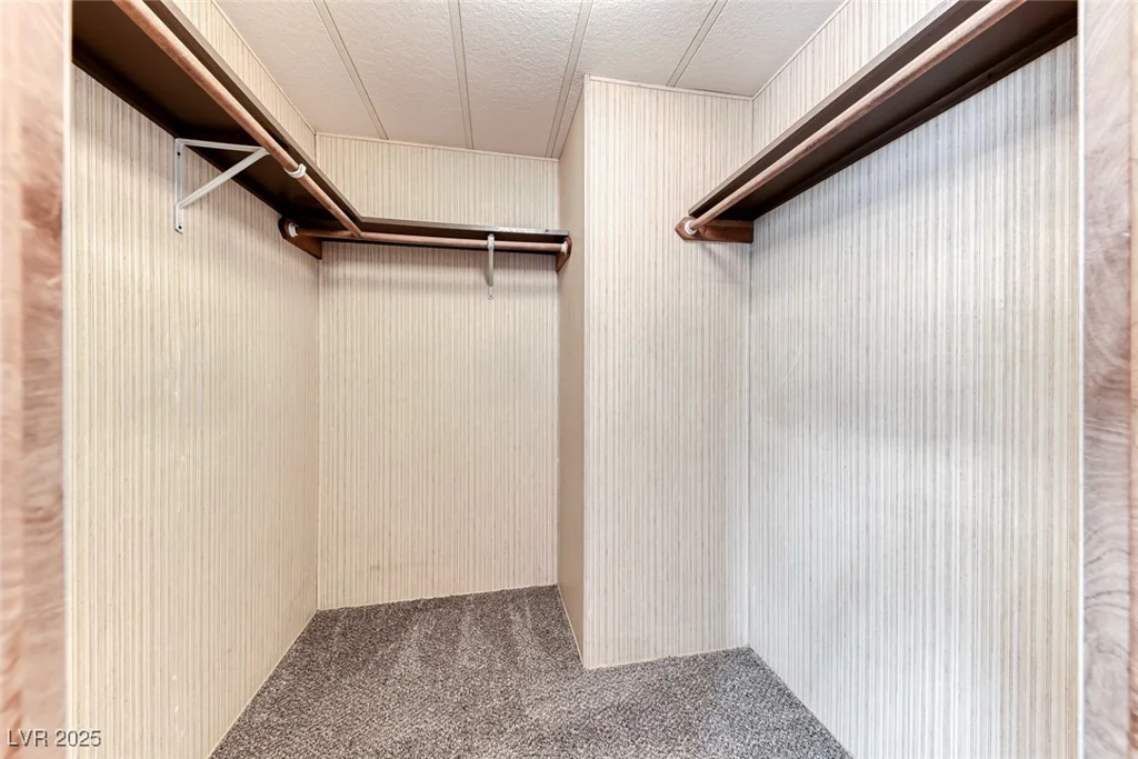 3011 Gavilan, Las Vegas, NV 89122
