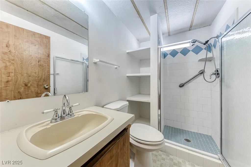 3011 Gavilan, Las Vegas, NV 89122