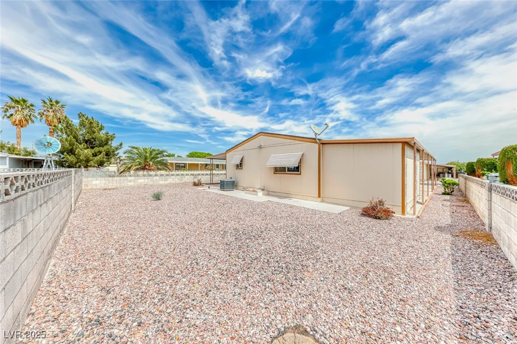 3011 Gavilan, Las Vegas, NV 89122