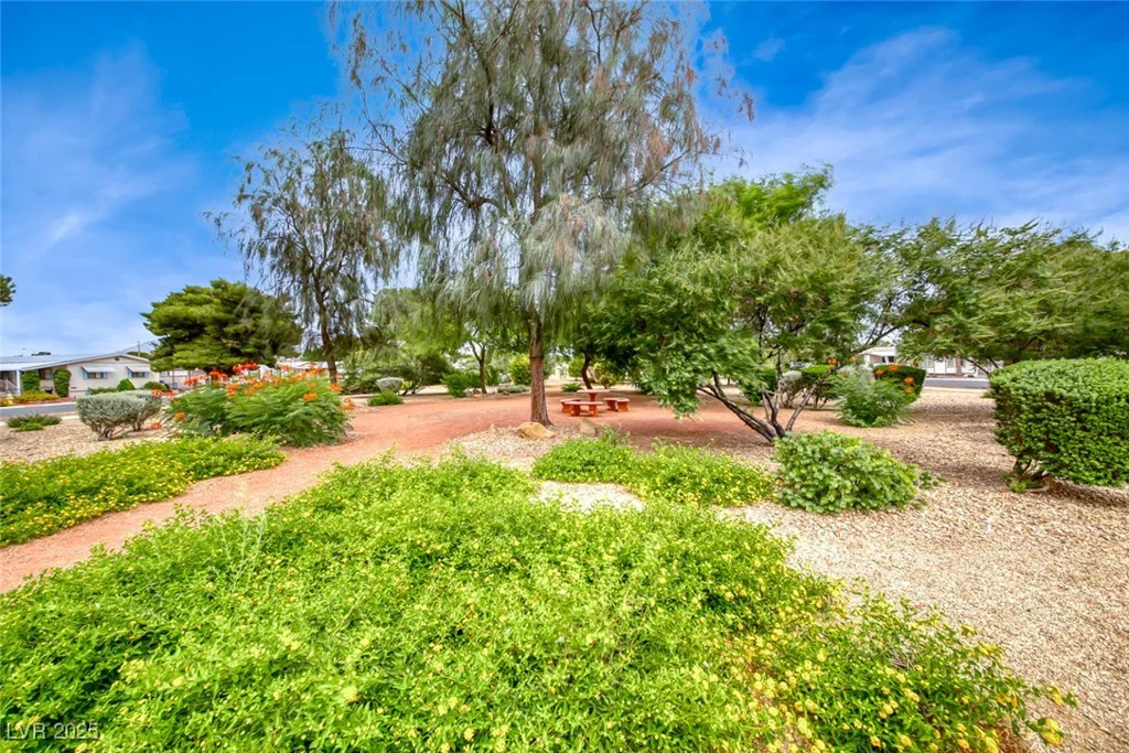 3011 Gavilan, Las Vegas, NV 89122