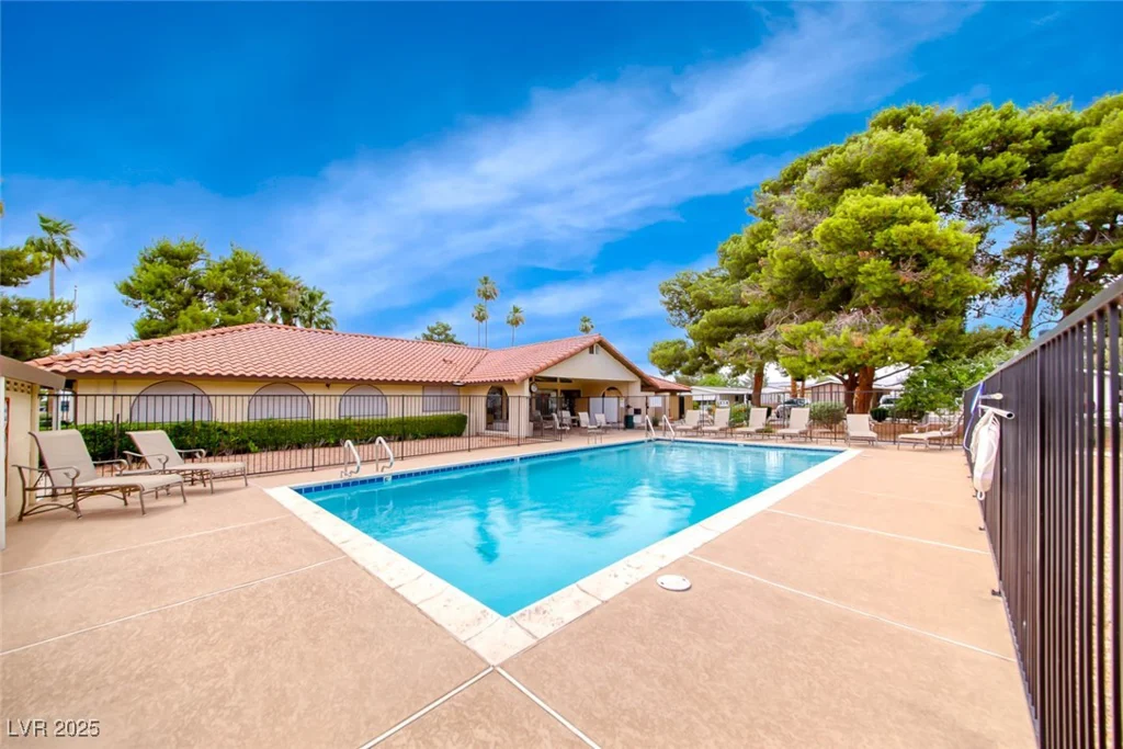 3011 Gavilan, Las Vegas, NV 89122