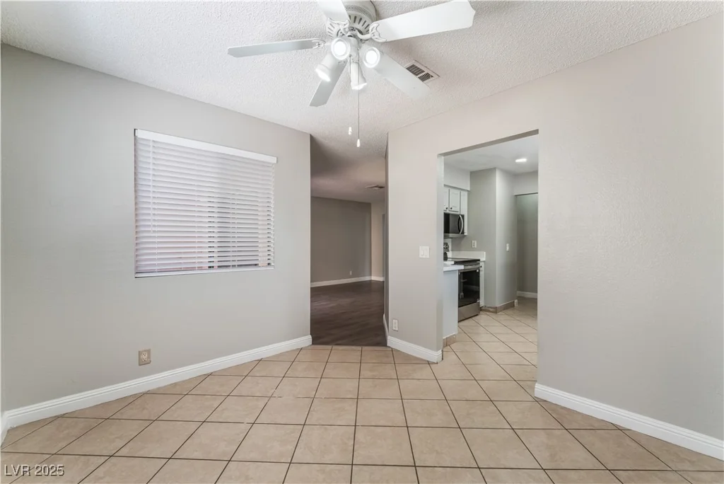 3151 Soaring Gulls, Las Vegas, NV 89128
