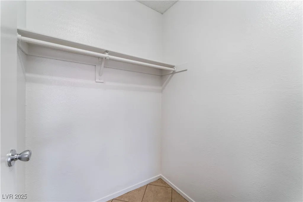 3151 Soaring Gulls, Las Vegas, NV 89128