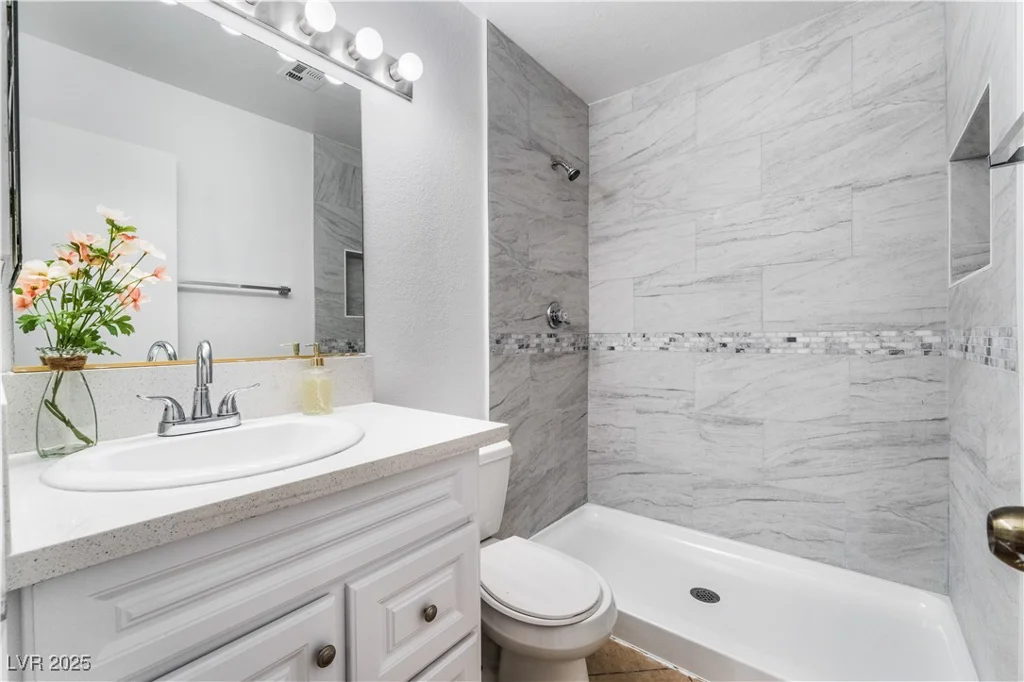 3151 Soaring Gulls, Las Vegas, NV 89128