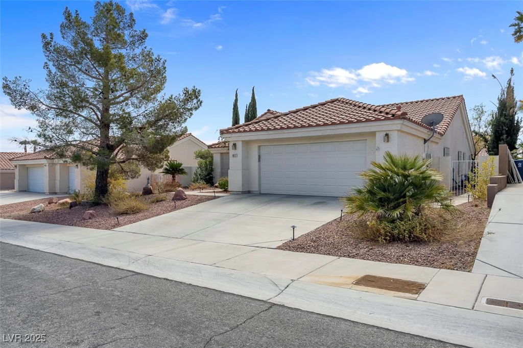 8217 Ashkum, Las Vegas, NV 89149