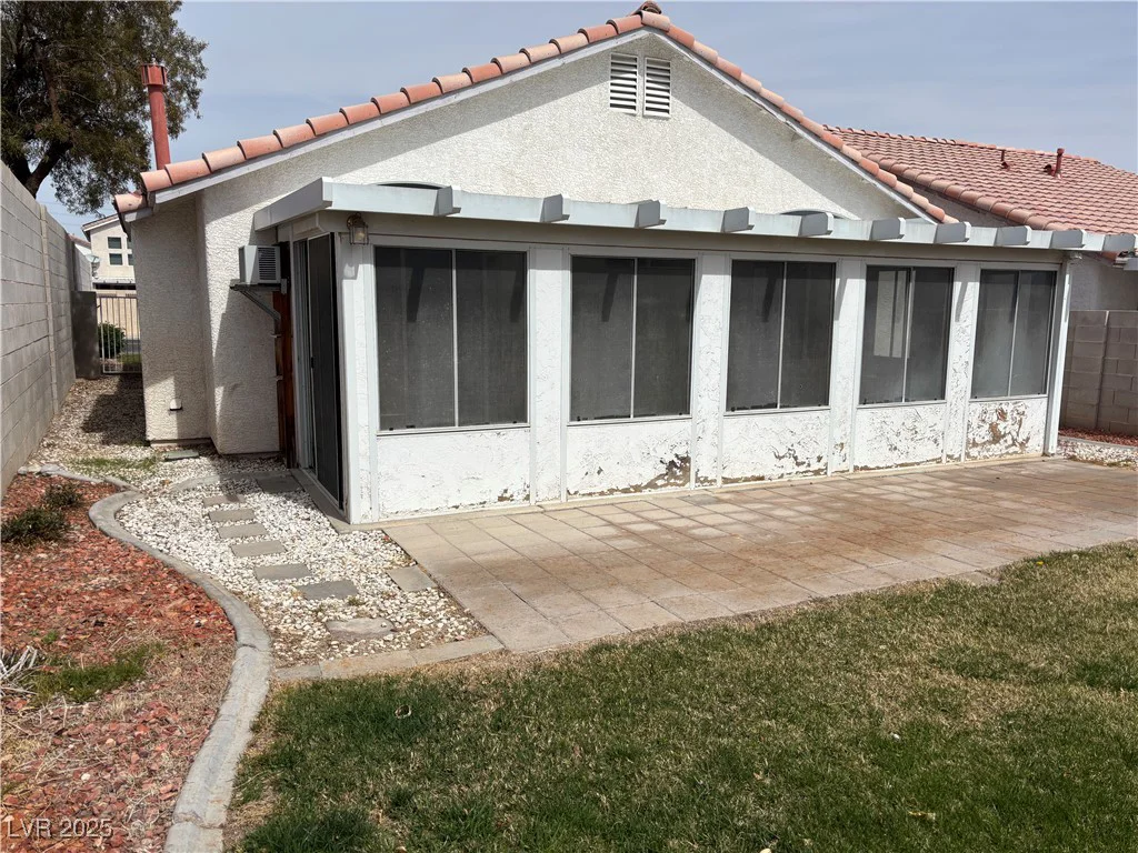 8419 Rochelle, Las Vegas, NV 89147