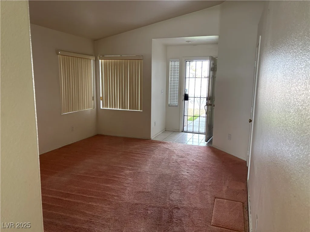 8419 Rochelle, Las Vegas, NV 89147
