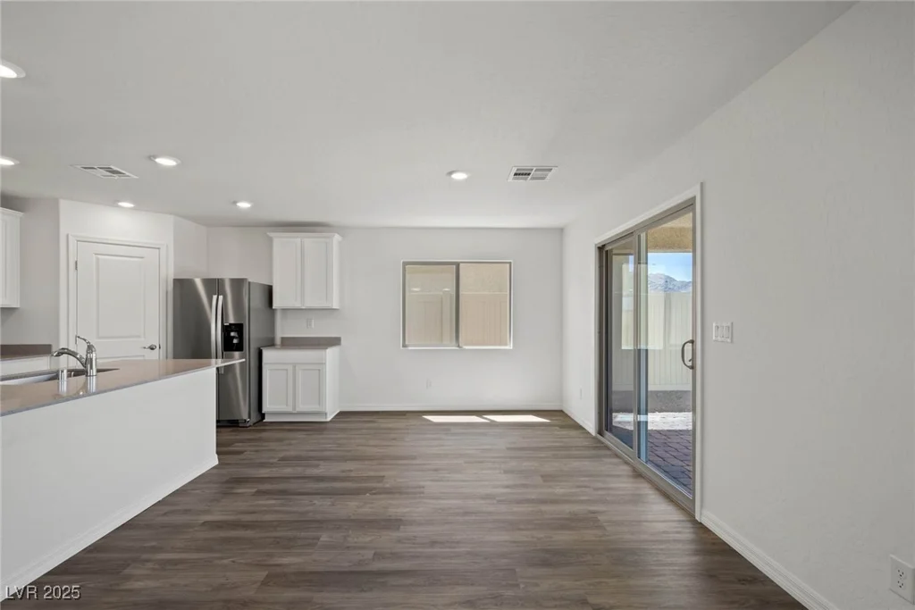 6767 Violet Cascade, Las Vegas, NV 89156