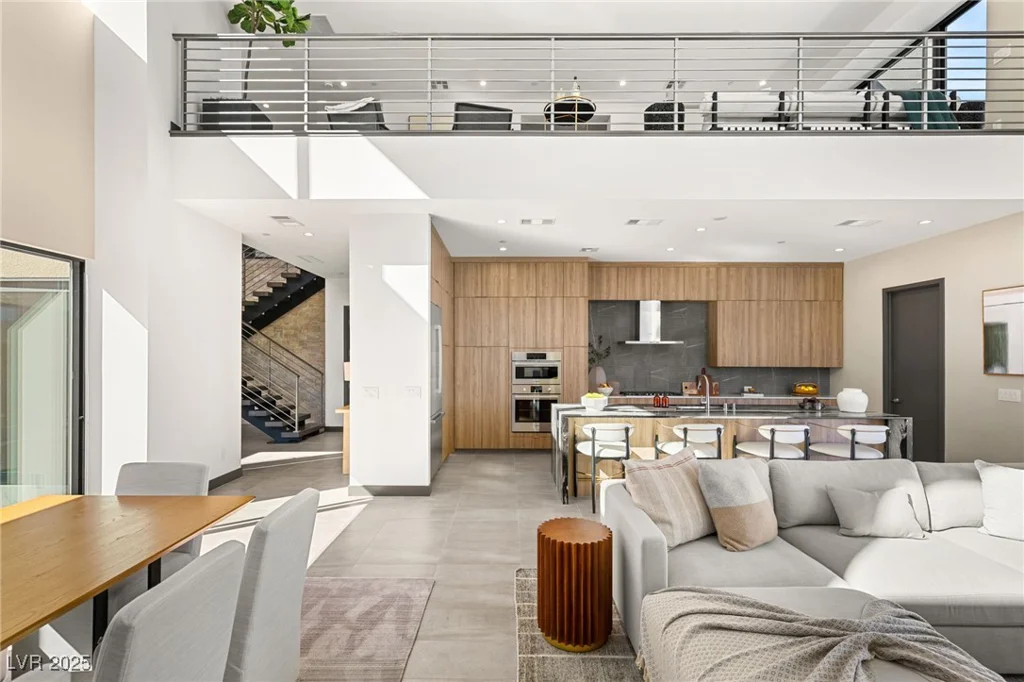 10 SAND STAR, Henderson, NV 89011