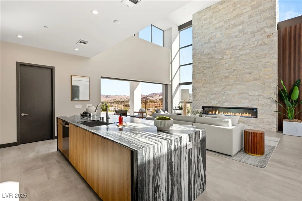10 SAND STAR, Henderson, NV 89011