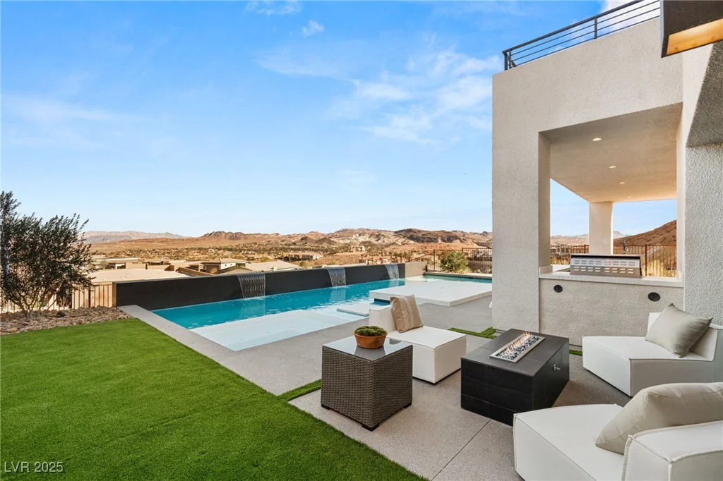 10 SAND STAR, Henderson, NV 89011