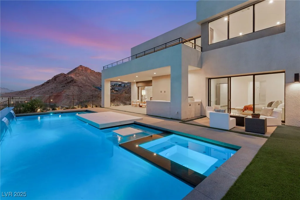 10 SAND STAR, Henderson, NV 89011