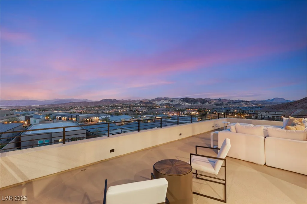 10 SAND STAR, Henderson, NV 89011