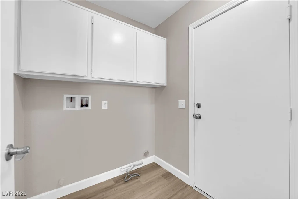 1113 Coral Crystal, North Las Vegas, NV 89032