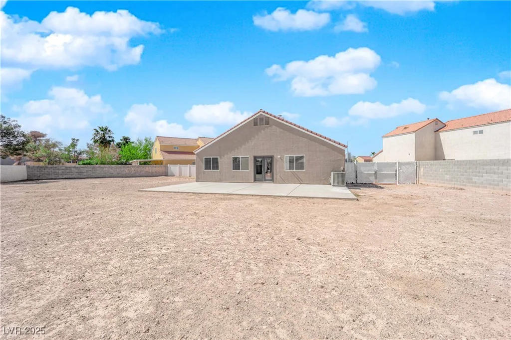 1113 Coral Crystal, North Las Vegas, NV 89032