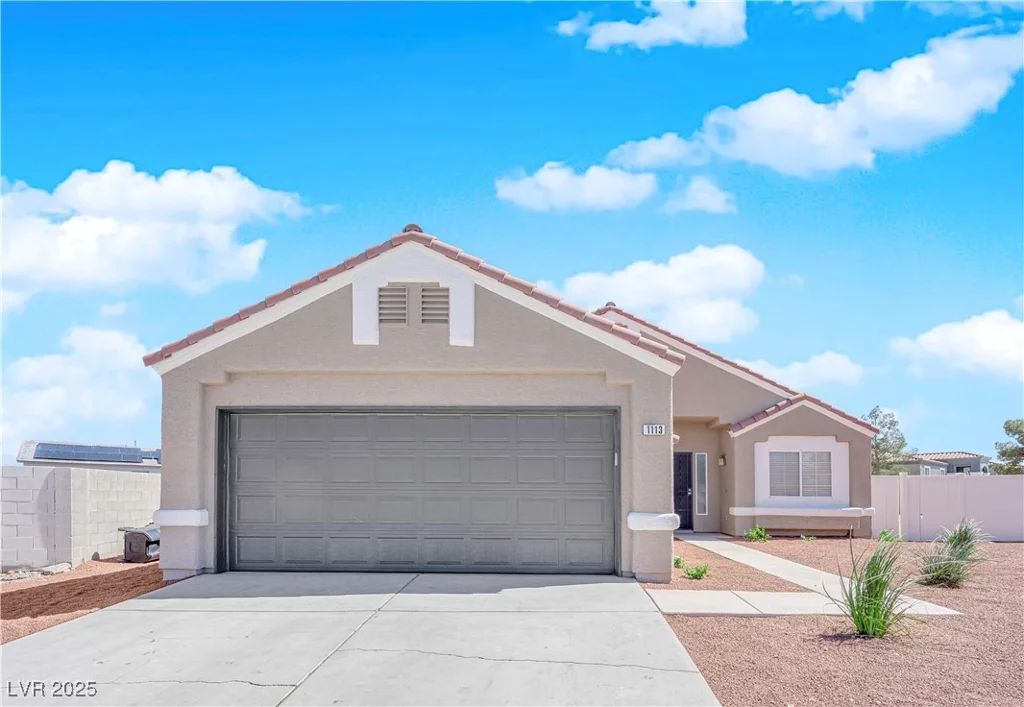1113 Coral Crystal, North Las Vegas, NV 89032