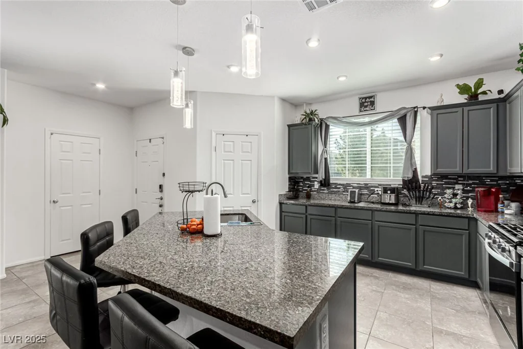 10604 Sariah Skye, Las Vegas, NV 89166