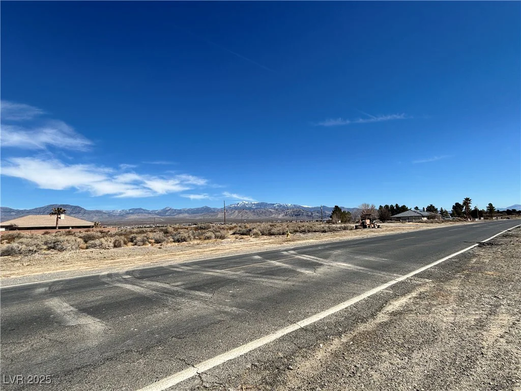 2040 Mount Charleston, Pahrump, NV 89048