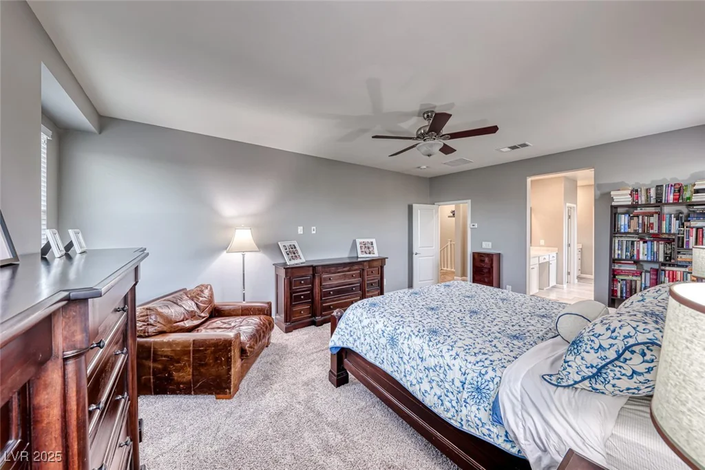 940 Riverlawn, Las Vegas, NV 89138