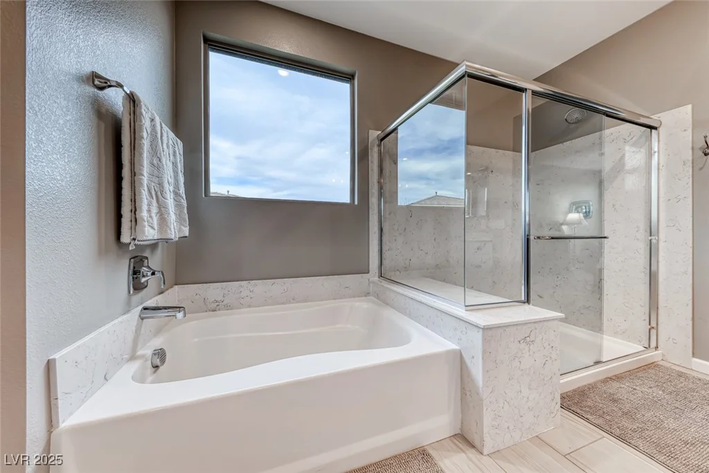 940 Riverlawn, Las Vegas, NV 89138