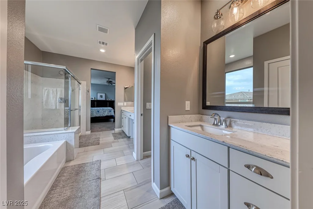 940 Riverlawn, Las Vegas, NV 89138