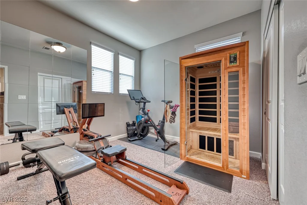 940 Riverlawn, Las Vegas, NV 89138