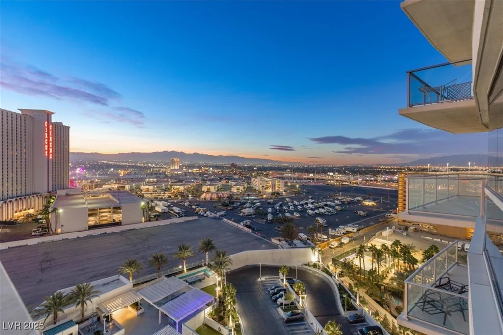 2700 Las Vegas, Las Vegas, NV 89109