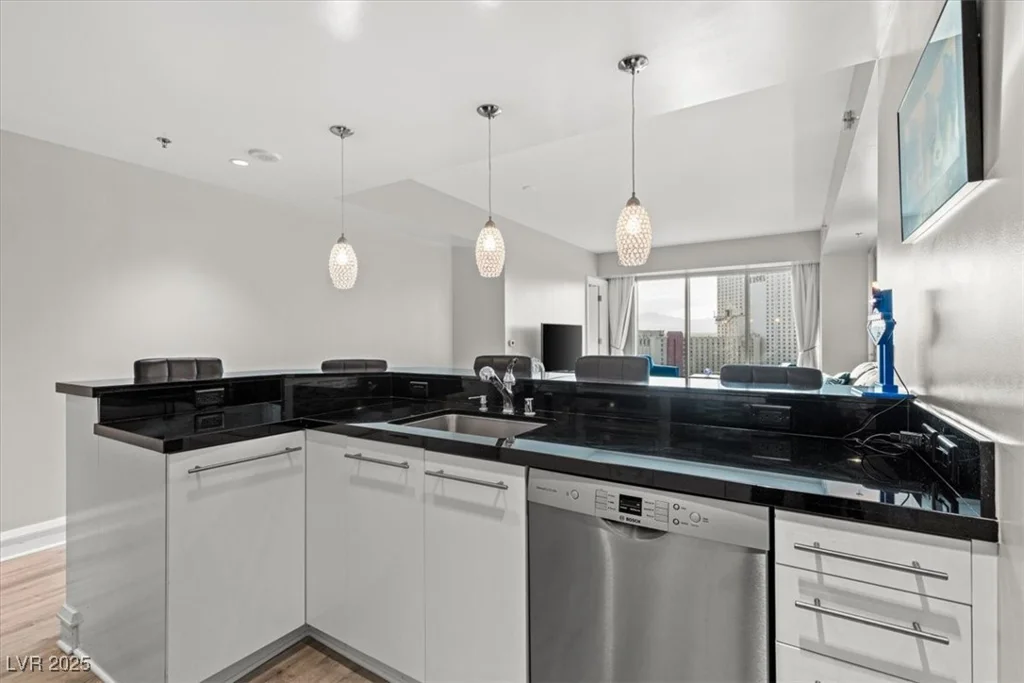 2700 Las Vegas, Las Vegas, NV 89109