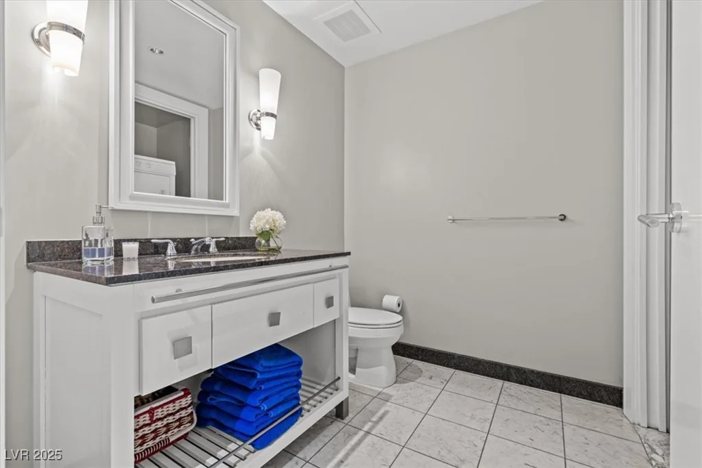 2700 Las Vegas, Las Vegas, NV 89109