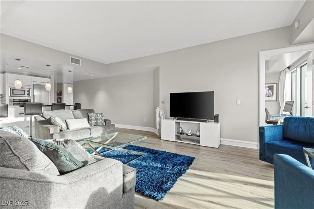 2700 Las Vegas, Las Vegas, NV 89109