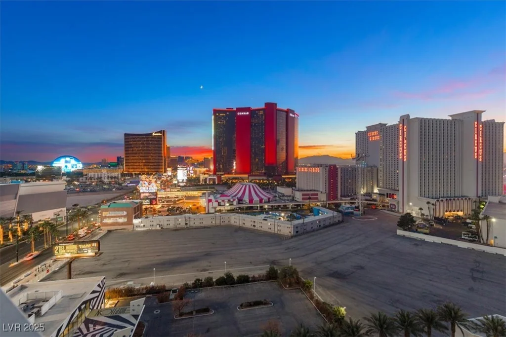 2700 Las Vegas, Las Vegas, NV 89109