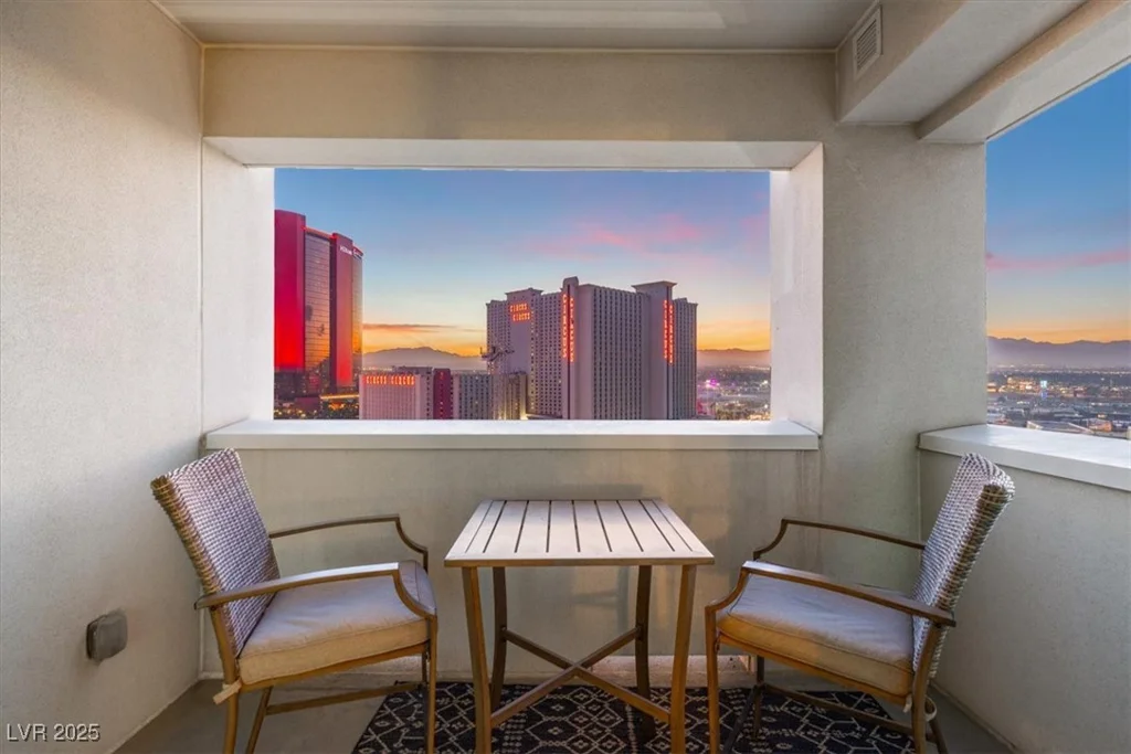 2700 Las Vegas, Las Vegas, NV 89109
