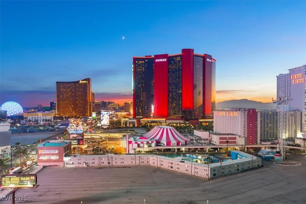 2700 Las Vegas, Las Vegas, NV 89109