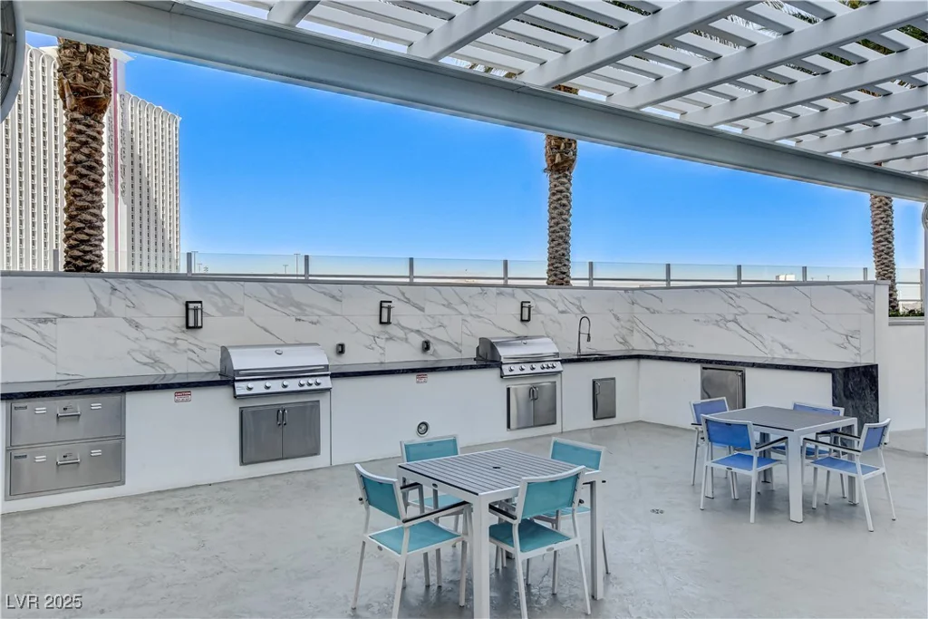 2700 Las Vegas, Las Vegas, NV 89109