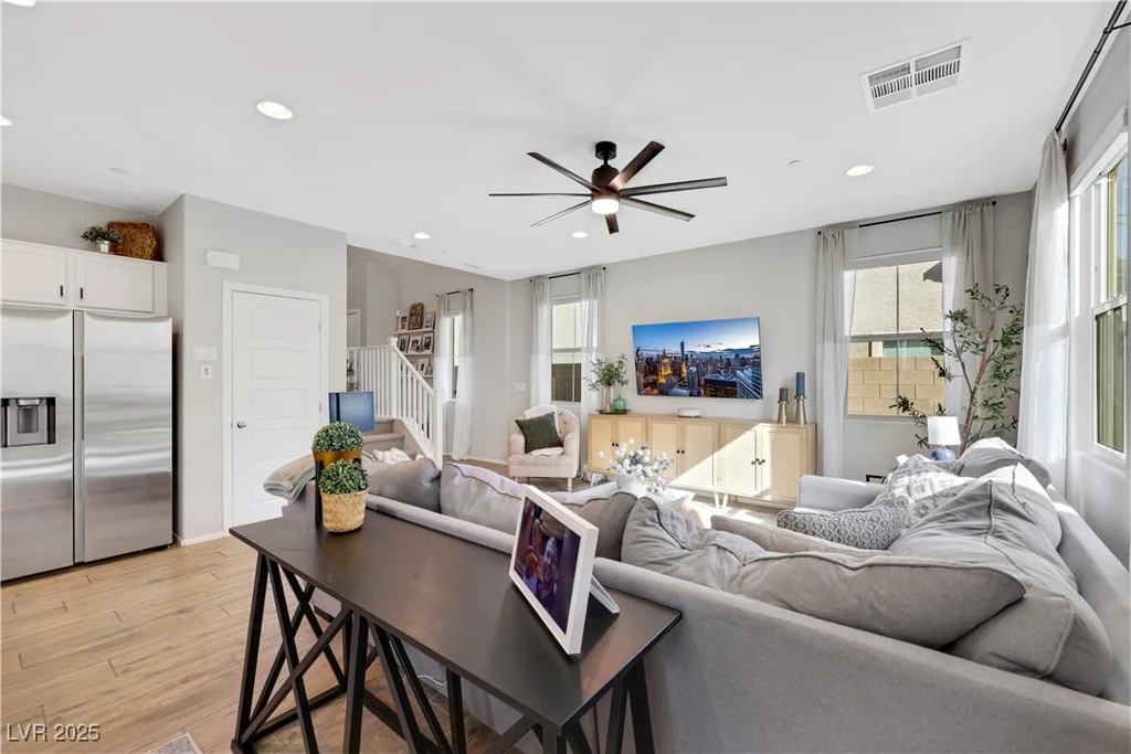 632 Loyalty, Henderson, NV 89011
