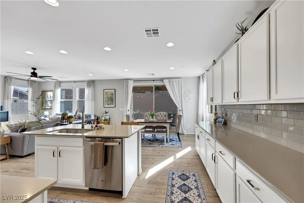 632 Loyalty, Henderson, NV 89011