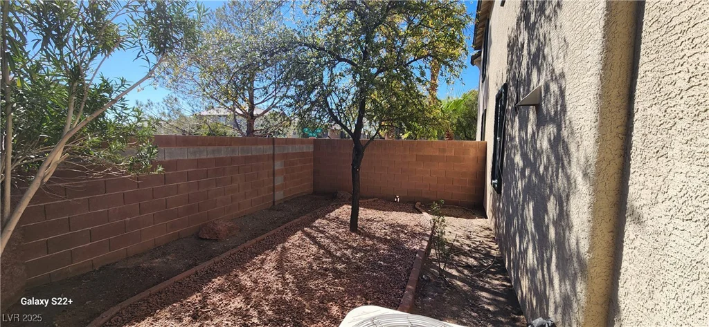 8724 Big Sagebrush, Las Vegas, NV 89117