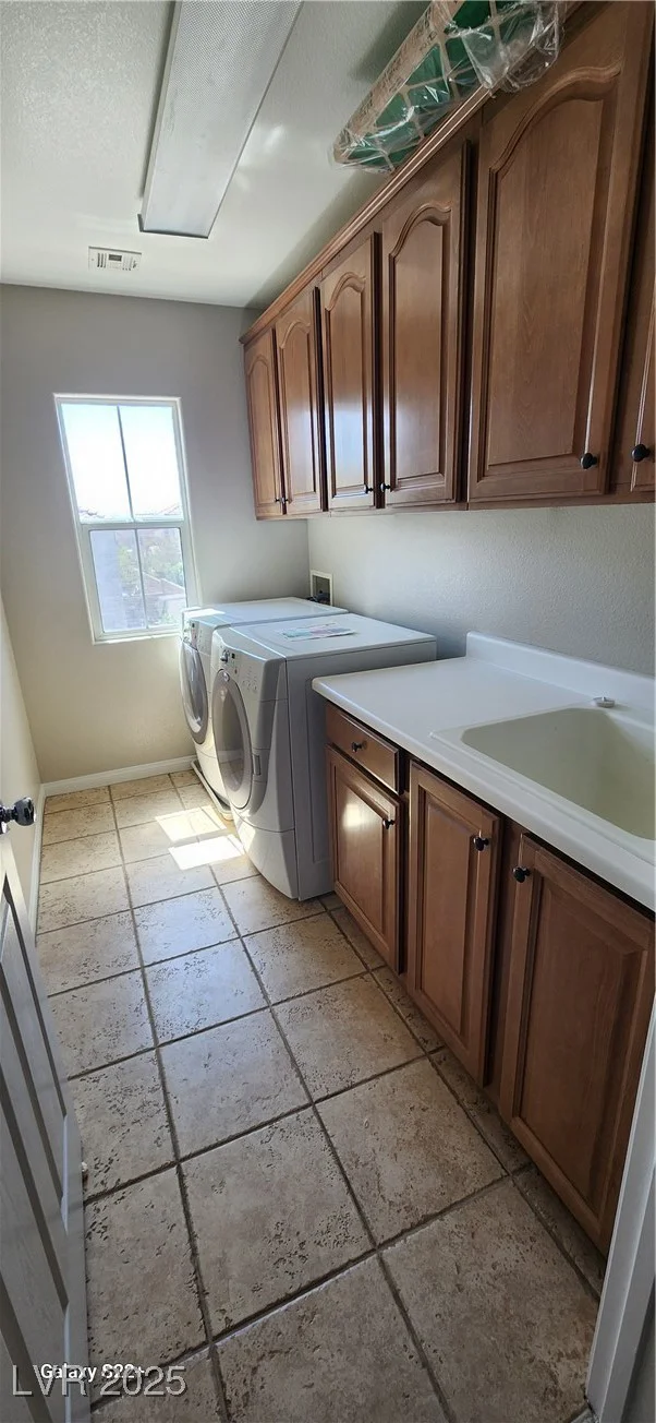 8724 Big Sagebrush, Las Vegas, NV 89117