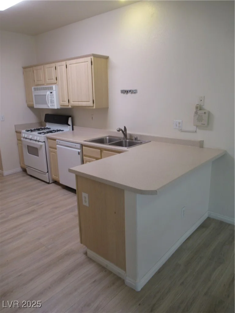 1607 Colloquium, Henderson, NV 89014