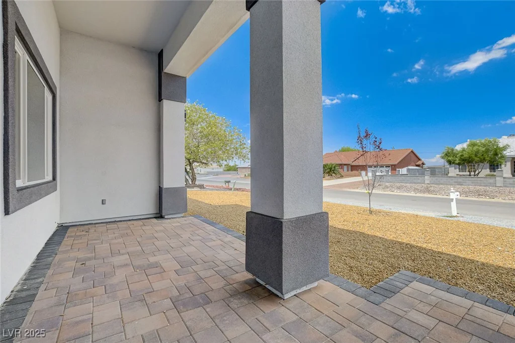 5601 Mary Lou, Pahrump, NV 89061