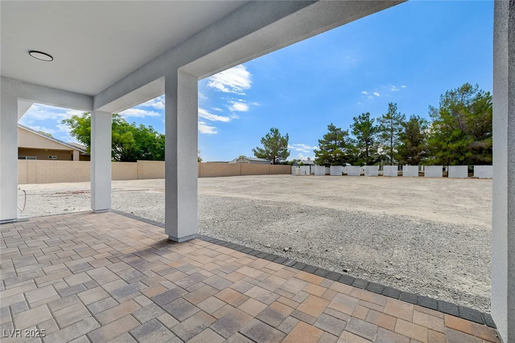 5601 Mary Lou, Pahrump, NV 89061