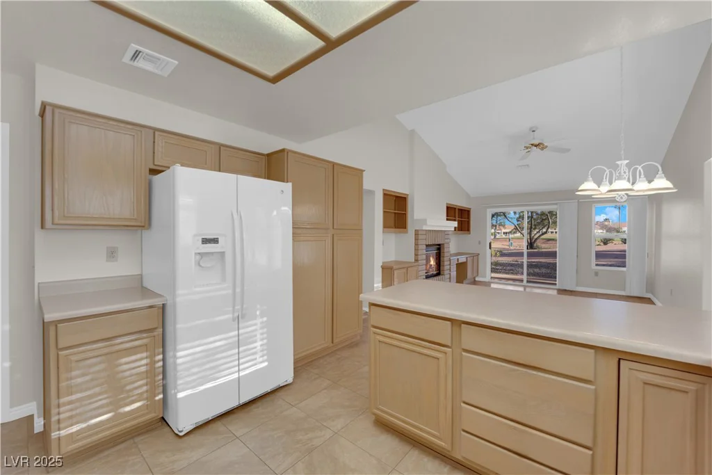 9013 Litchfield, Las Vegas, NV 89134