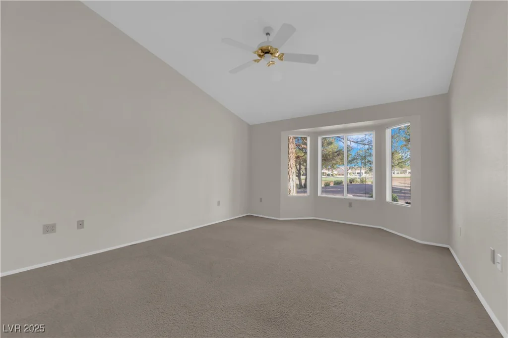 9013 Litchfield, Las Vegas, NV 89134