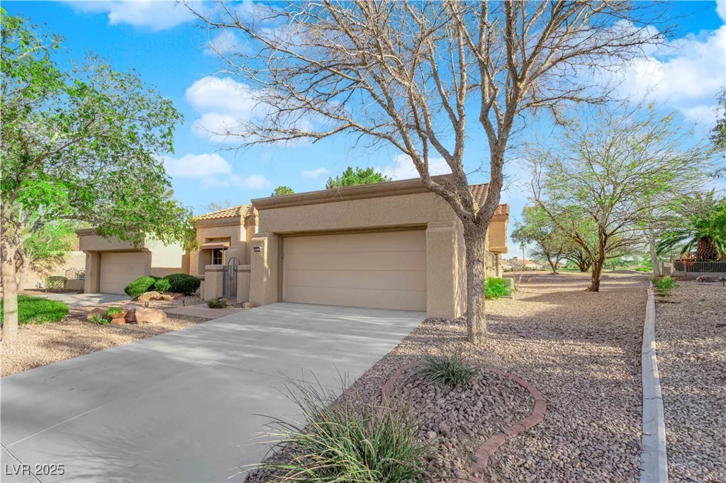 9013 Litchfield, Las Vegas, NV 89134