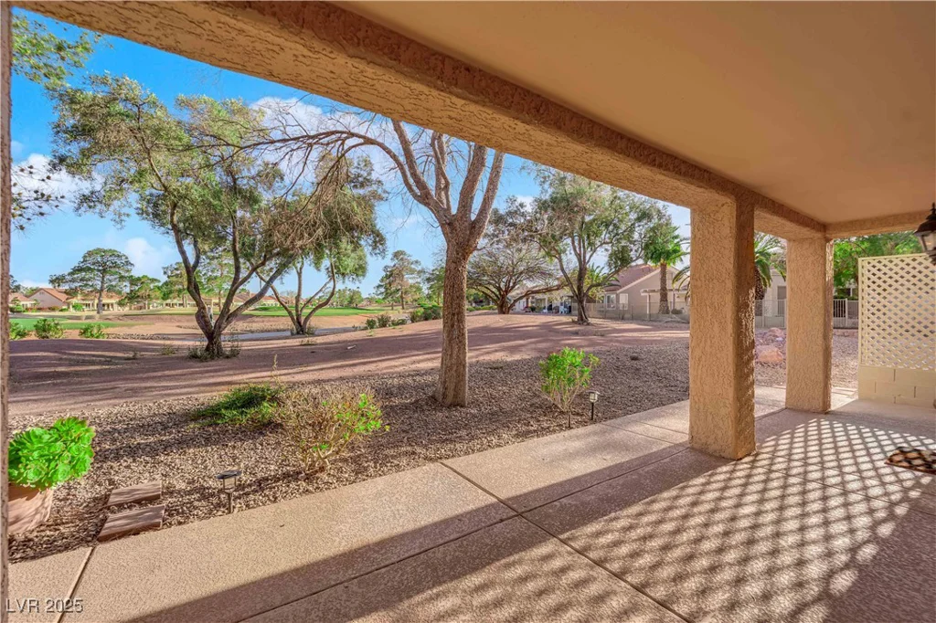 9013 Litchfield, Las Vegas, NV 89134