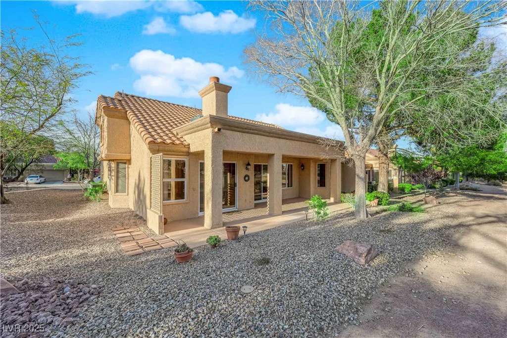 9013 Litchfield, Las Vegas, NV 89134