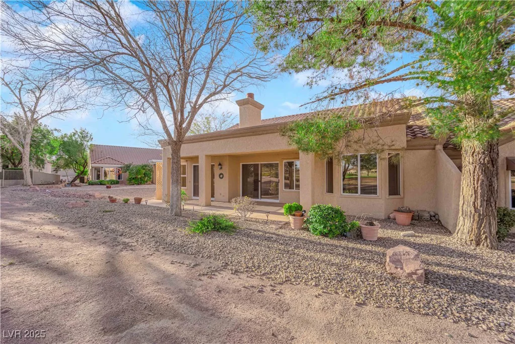 9013 Litchfield, Las Vegas, NV 89134