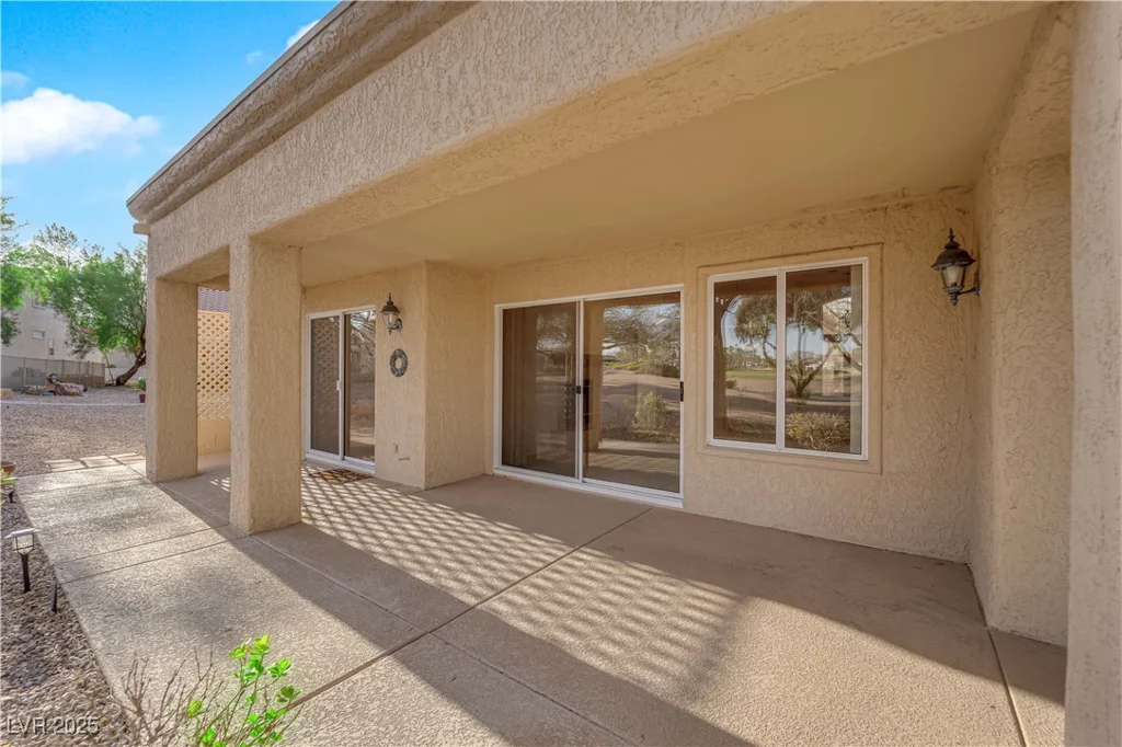 9013 Litchfield, Las Vegas, NV 89134